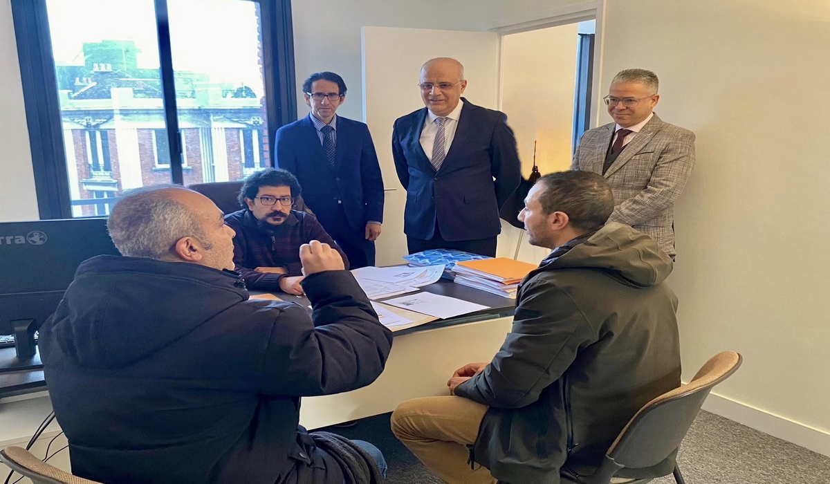 سفير تونس بفرنسا يطلّع على سير عمل القنصلية بمدينة ليلْ