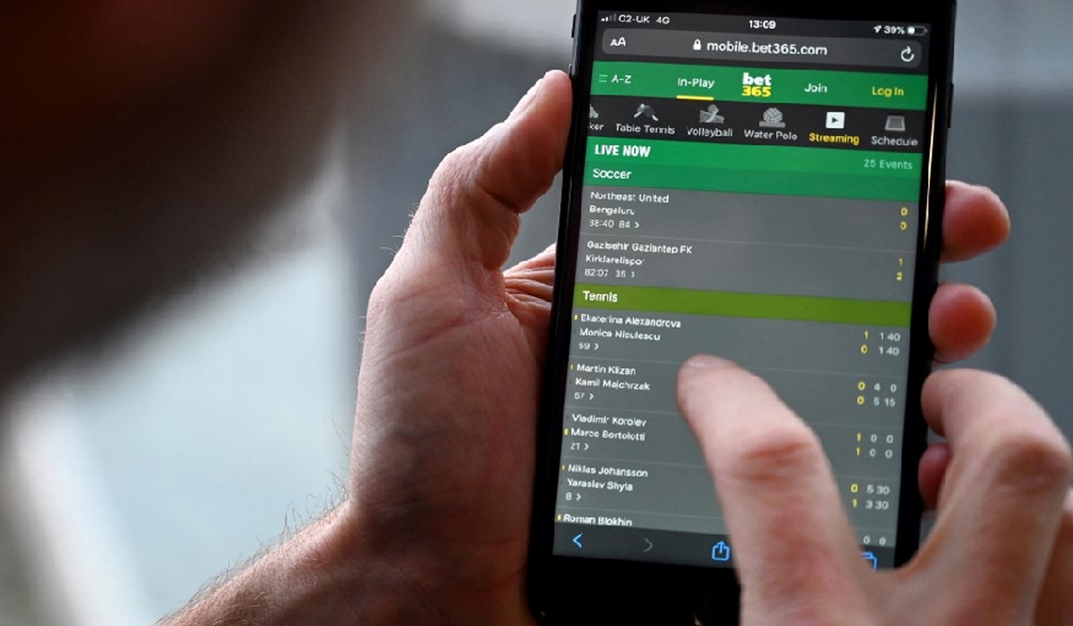 منظمة إرشاد المستهلك تُوصي بالتصدي للتنامي الخطير لظاهرة الرّهان الالكتروني