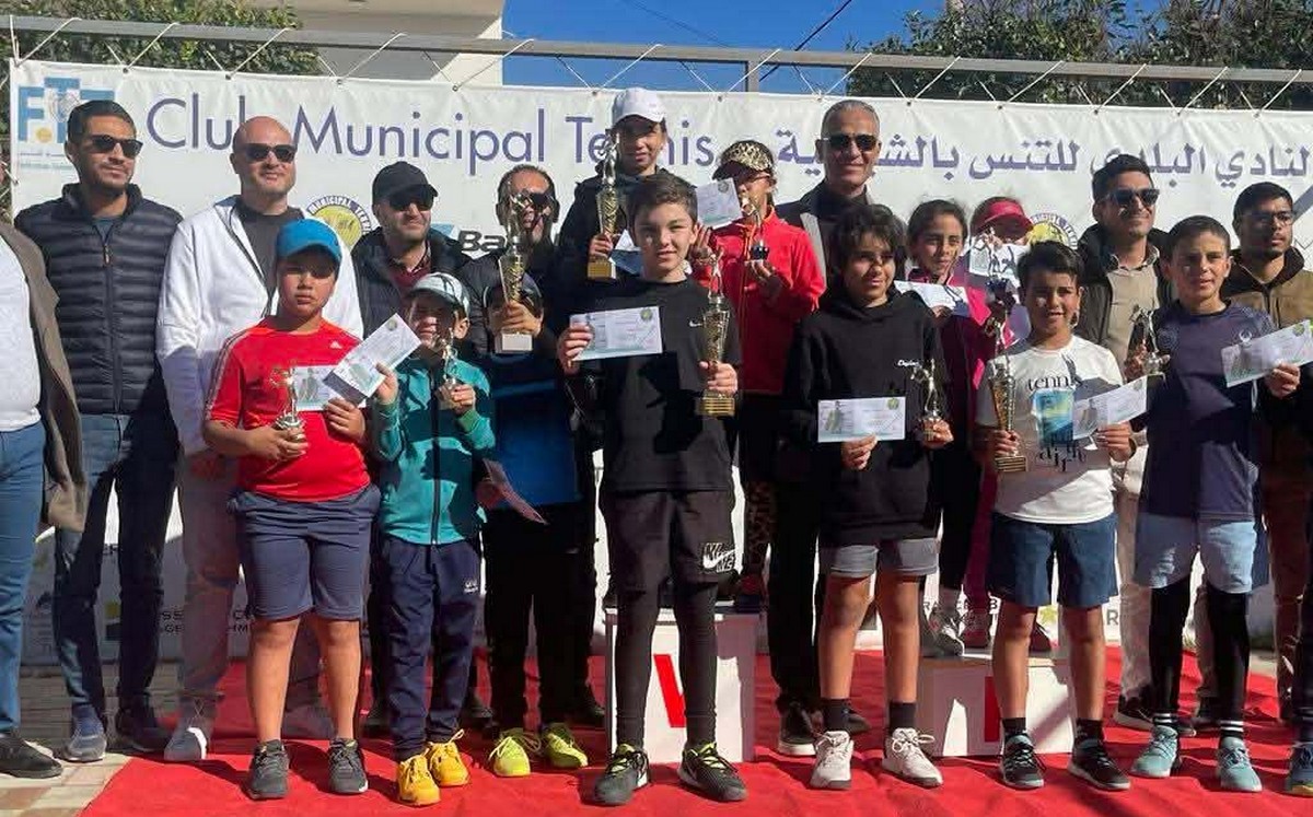 النادي البلدي للتنس بالشيحية يطالب بملعب جديد في الجلسة التقييمية