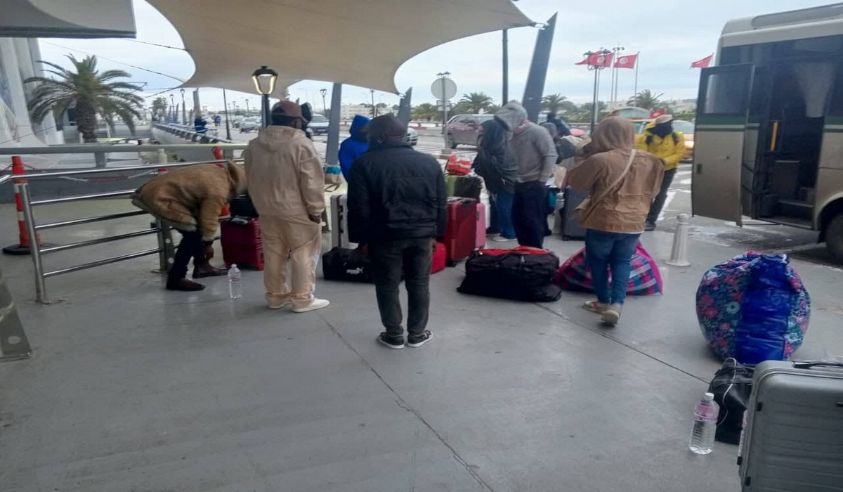 تونس تواصل برنامج العودة الطوعية للأفارقة