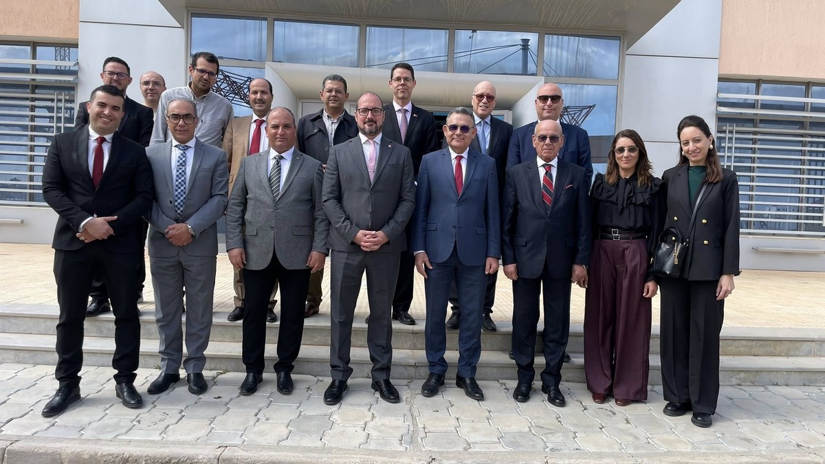 دعم التعاون مع كندا في مجال البحوث وبعث المؤسسات