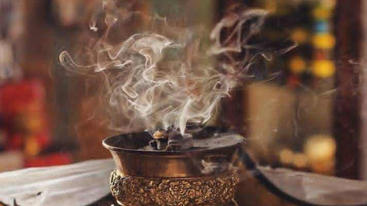 صفاقس : ما  حكاية روائح البخور من مقر الصندوق الوطني للتقاعد والحيطة الاجتماعية ؟