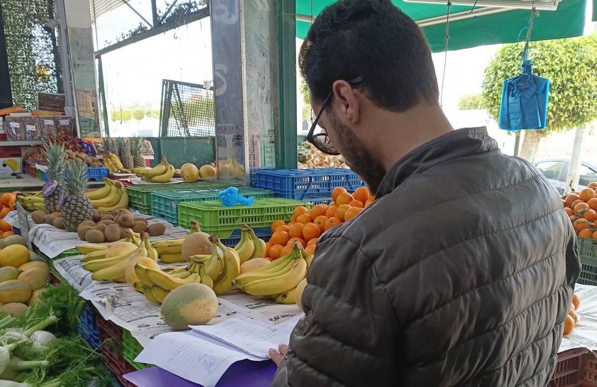 صفاقس حملة لمراقبة الاسعار بين الادارة  الجهويّة للتجارة وبلدية الشيحية