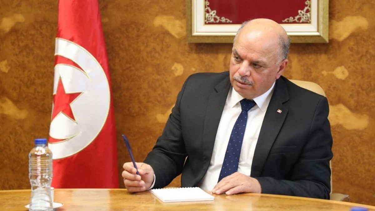 صفاقس : غضب  كبير  من  تصريحات وزير  النقل