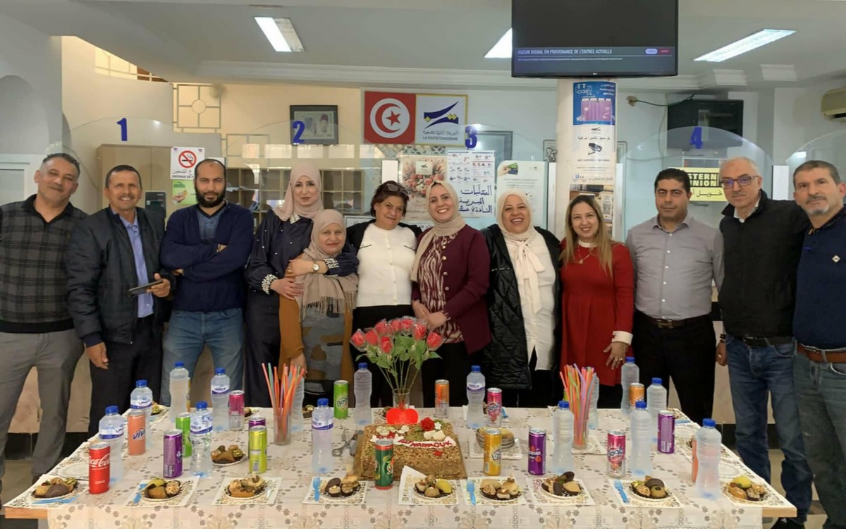 سليمان: تكريم  موظفي  البريد التونسي