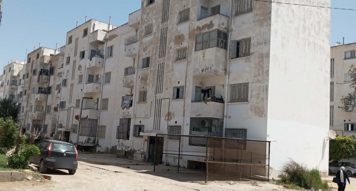 صفاقس : عمارات حيّ الزيتونة ...تحشّم