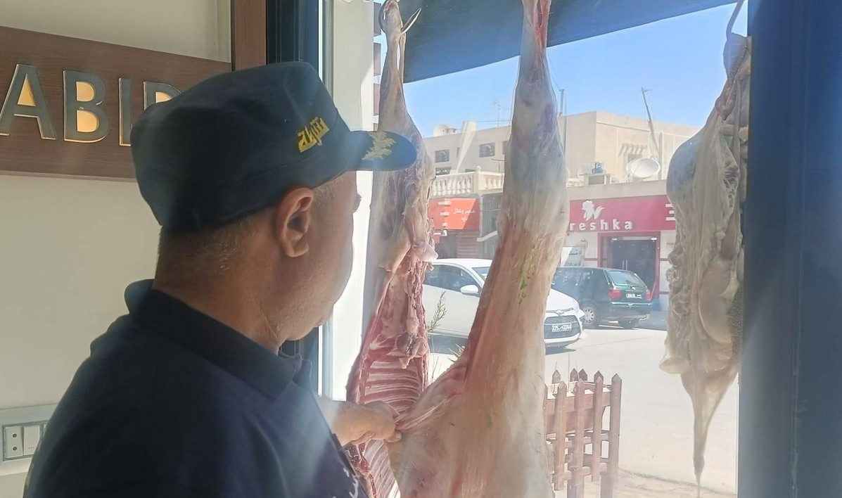 صفاقس بلدية قرمدة : حملات  ليلية للنظافة ومراقبة  مستمرّة للذبح  العشوائي