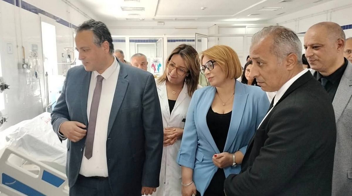 المستشفى الجامعي الهادي شاكر يحتفل بالذكرى  الاولى  لتركيز وحدة تصفية الدم للأطفال،