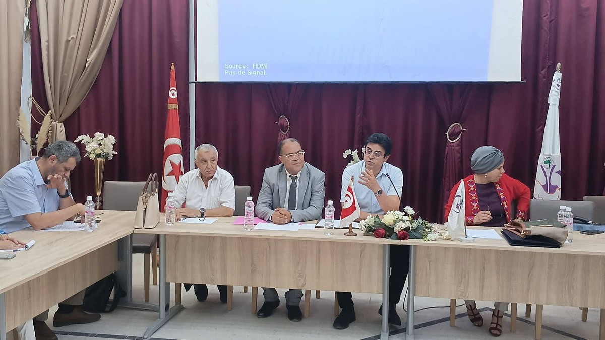 صفاقس بلدية الشيحية تحتضن أشغال الورشة العلمية حول اختصاصات محكمة المحاسبات.