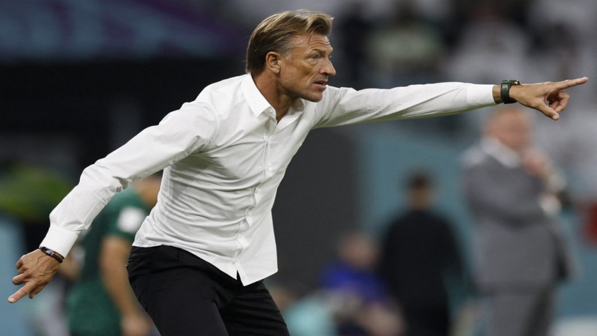 الطاقم  الفنّي  الجديد  للمنتخب  الوطني بقيادة هارفي  رونار