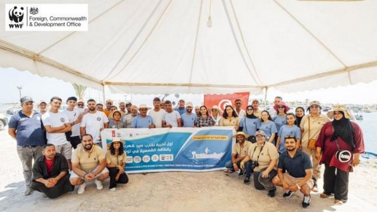 تدشين محطة شحن بالطاقة الشمسية وتجهيزات كهربائية لفائدة الصيد البحري التقليدي بأجيم جربة