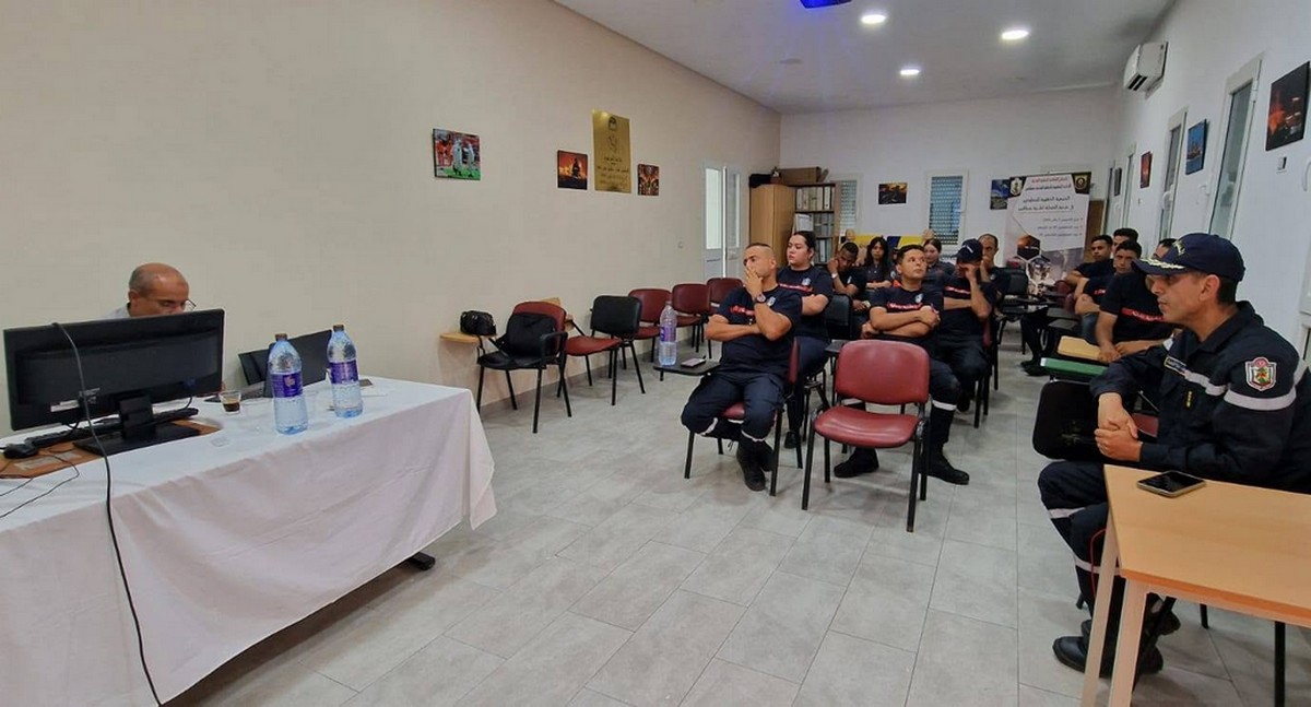 يوم دراسي لفائدة إطارات وأعوان الإدارة الجهوية للحماية المدنية بصفاقس