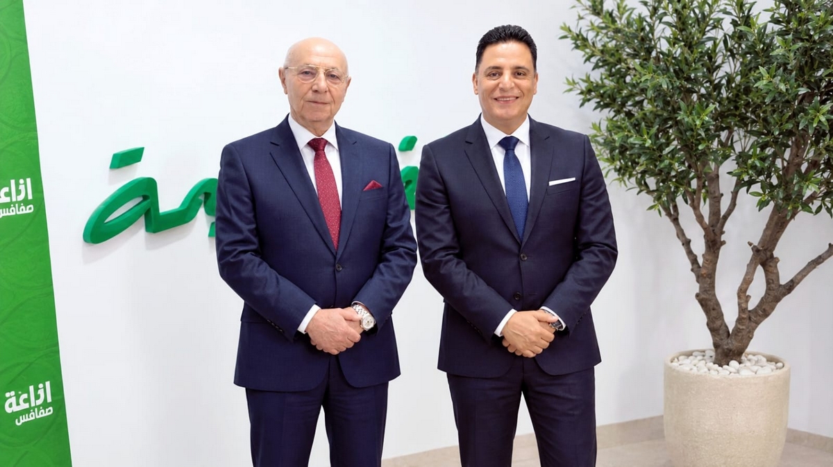 منوعة «مع الناس» بإذاعة صفاقس تفتح ملف الصحة بصفاقس وتواكب مسارات الوقاية وتطوير الخدمات الطبية