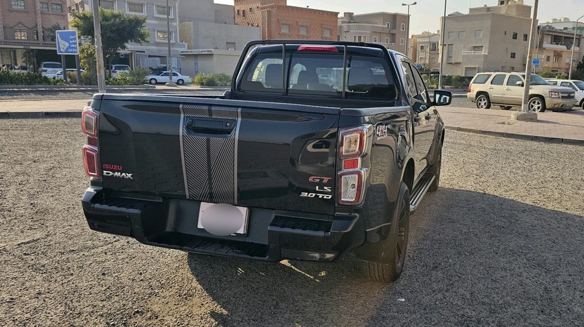 صفاقس : الـDMAX تعبث بالمفترق  الدّائري طريق المهديّة بالقاصة الحزامية كلم 11